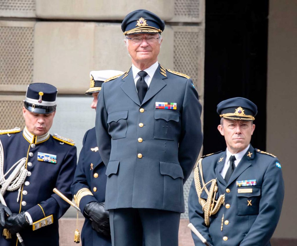 El rey Carlos Gustavo de Suecia cumple 74 años rodeado de su familia (menos uno) 3