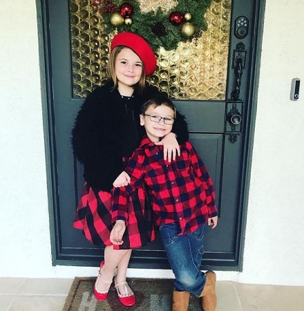 Ryder Allen Wiki, altura, edad, familia, películas, biografía y más 14 Ryder Allen con su hermana Gemma Allen