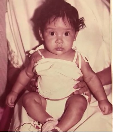 Wiki Yadira Borrego | Edad, esposo, hijos, familia, biografía y más 6 Imagen de la infancia de Yadira Borrego.