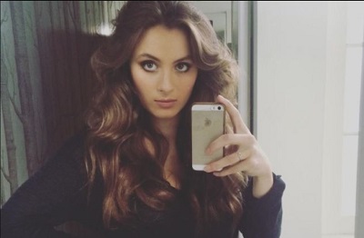 Lily Sastry Wiki, altura, edad, novio, familia, biografía y más 4 Lily Sastry Edad, wiki y biografía